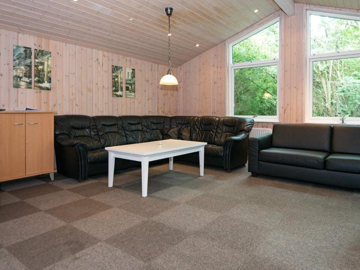 20 Person Holiday Home In Хернинг Екстериор снимка